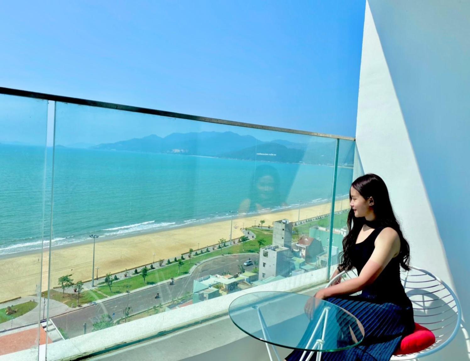 Tms Beachfront Apartment Quy Nhon Bay Екстер'єр фото